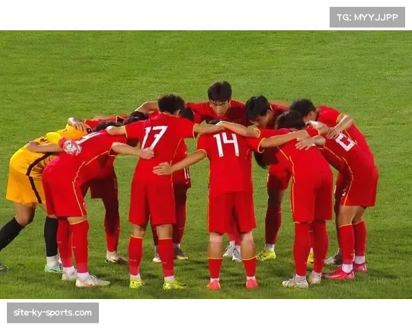 乌兹别克2比1绝杀巴勒斯坦85分钟进球锁定出线